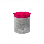 MEDIUM LIGHT GREY VELVET BOX WITH HOT PINK PRESERVED ROSES
