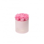 SMALL LIGHT PINK BOX WITH BABY PINK PRESERVED ROSES