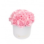 MEDIUM BOUQUET - WHITE BOX WITH BRIDAL PINK PRESERVED ROSES