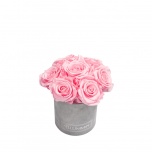 MIDI BOUQUET - LIGHT GREY VELVET BOX WITH BRIDAL PINK PRESERVED ROSES